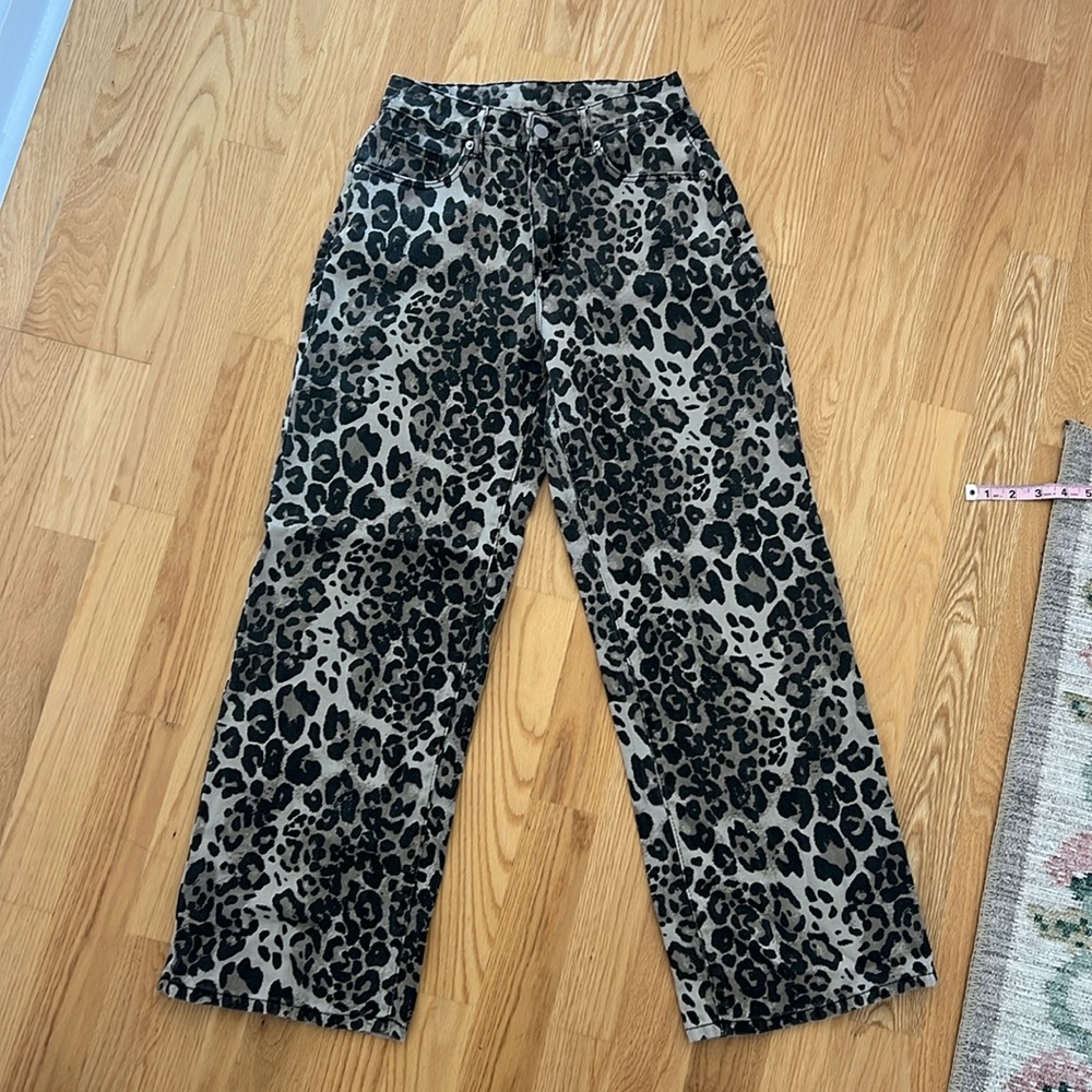 Animal Print Denim pants - size 4